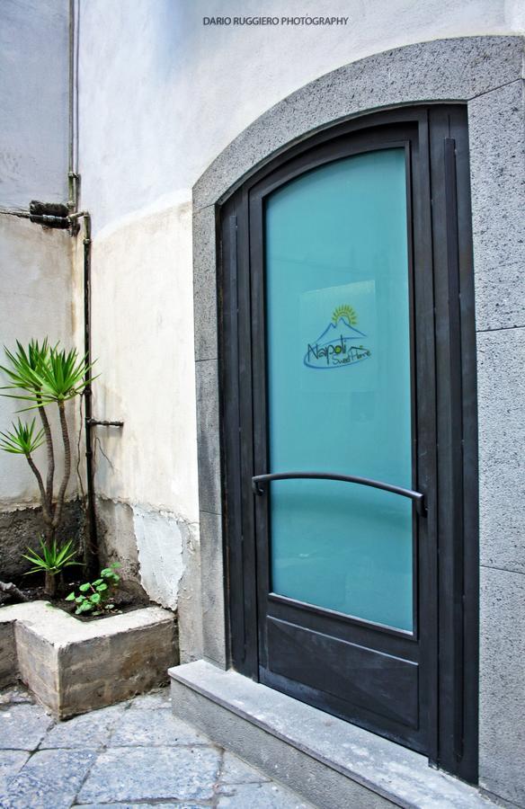 Napoli Sweet Home - Casa "Donna Rosa" Buitenkant foto