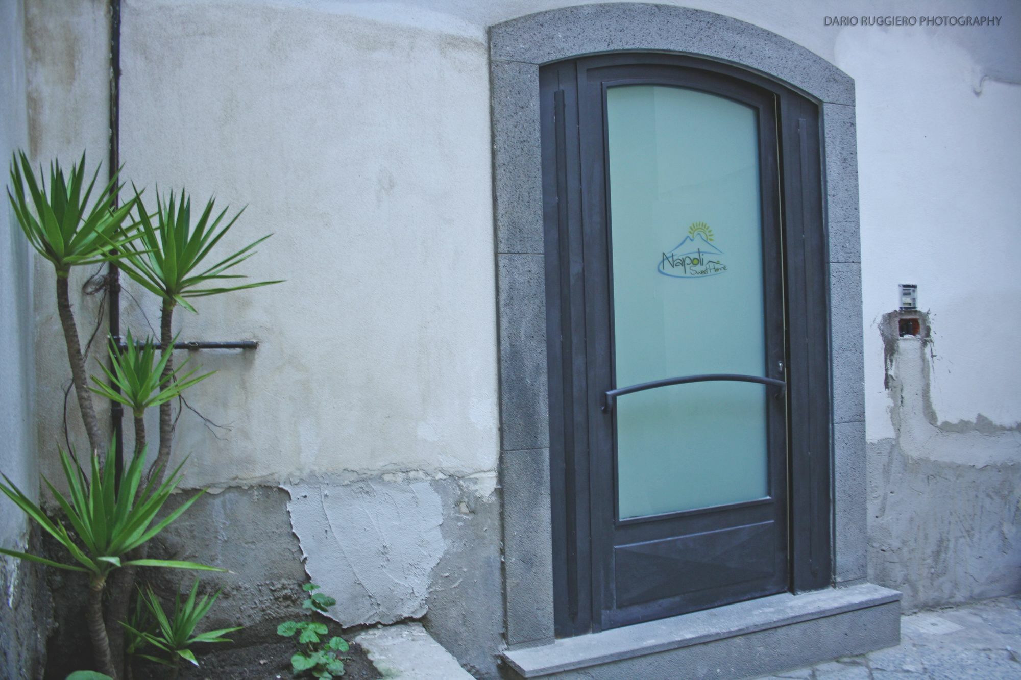 Napoli Sweet Home - Casa "Donna Rosa" Buitenkant foto